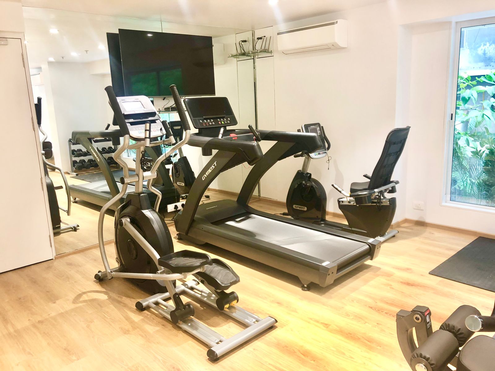 Building4 - Trinity Luxury Residences, Khar West